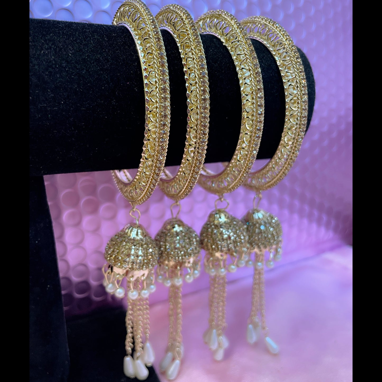 Gold Zirconia Pearl Hanging Metal Karas- 2.8/2.10