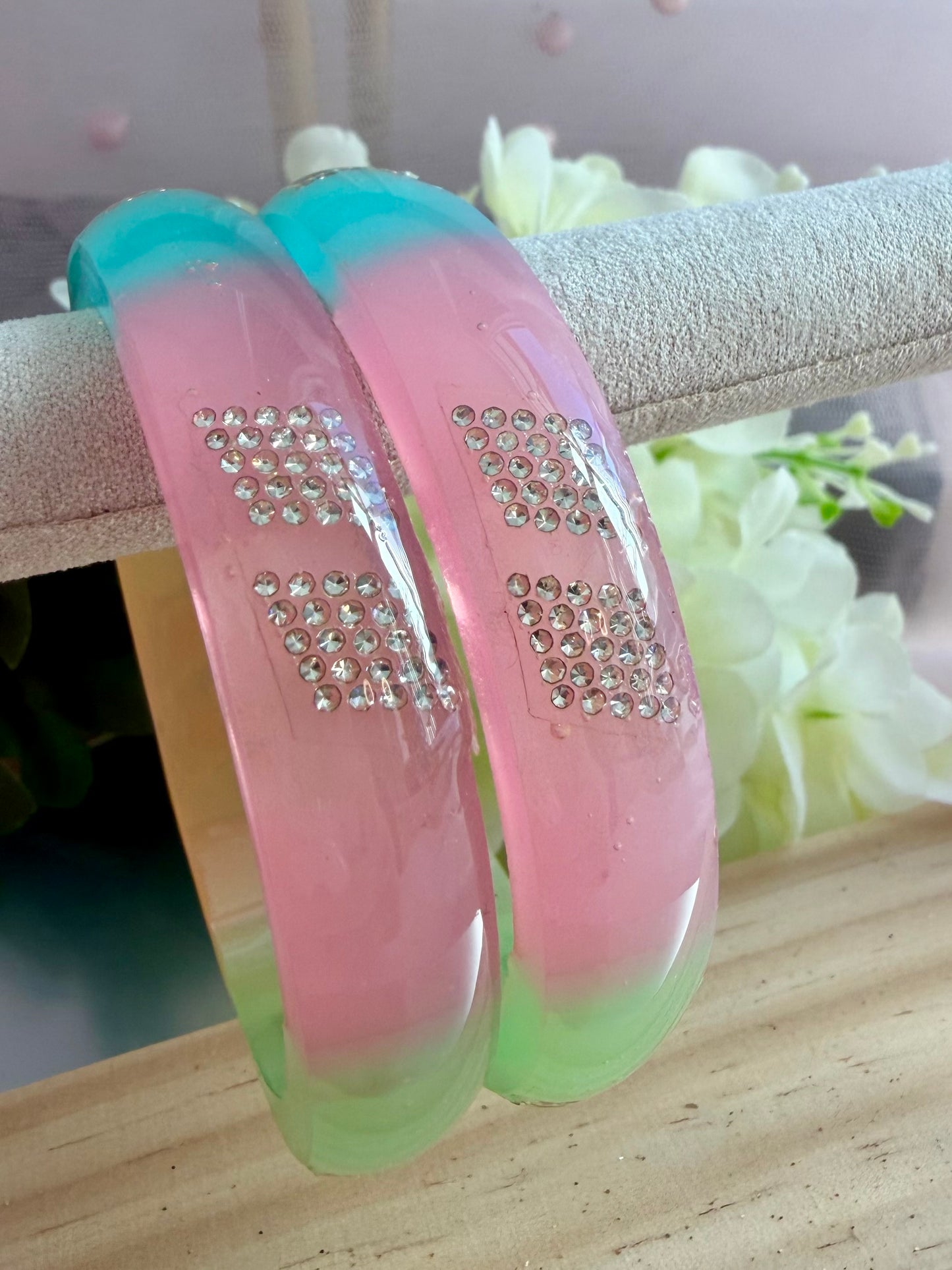 Pastel Acrylic Karas