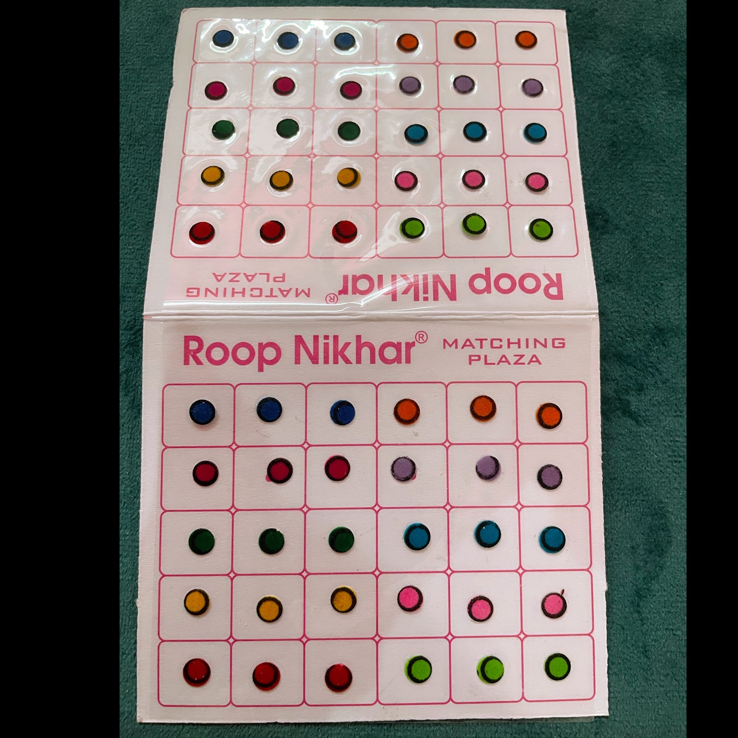 Round Plain Border Bindi Pack- Size Small