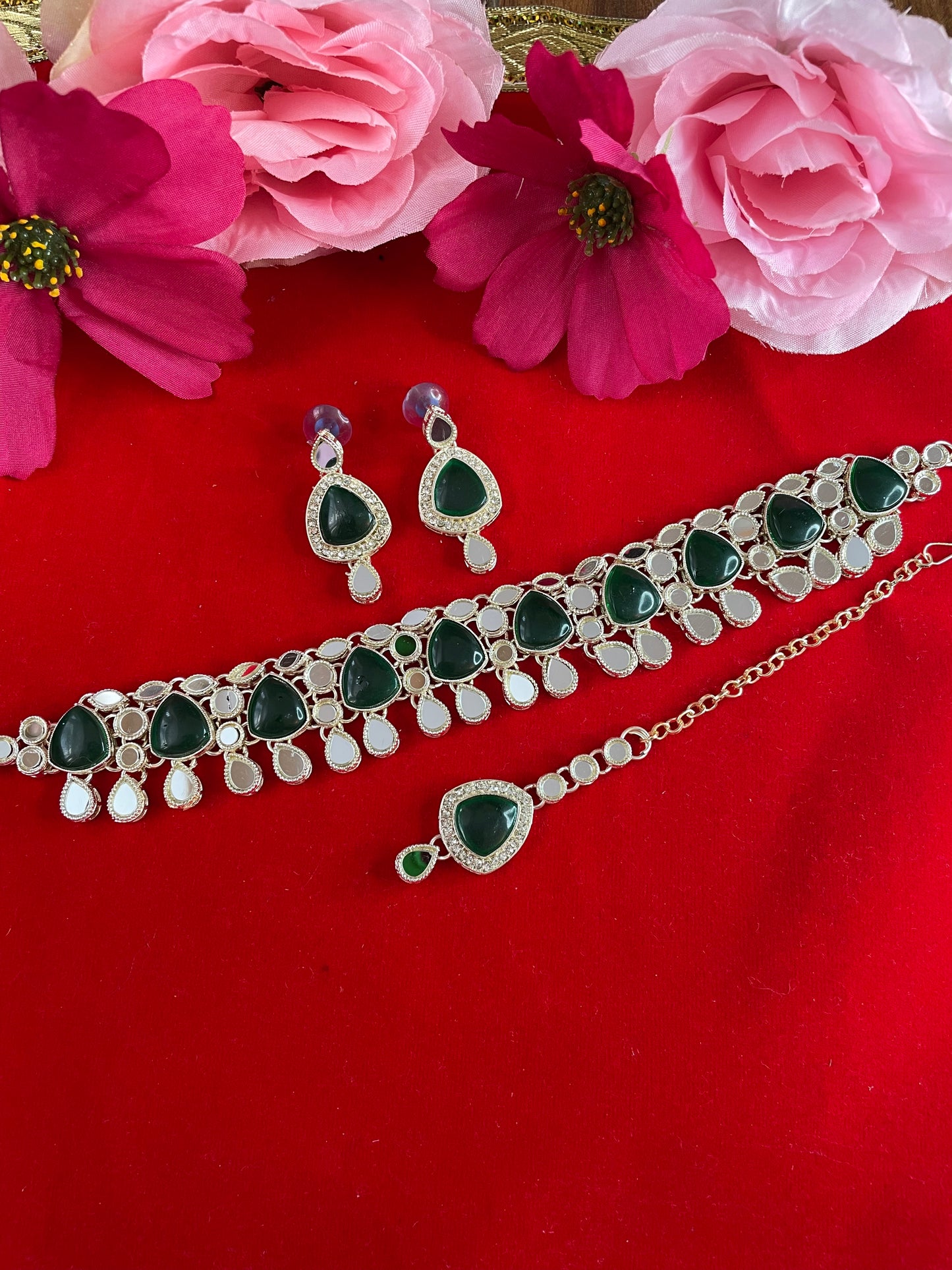 Monalisa Stone Mirror Choker, Earings & Maang Tikka Set- Green