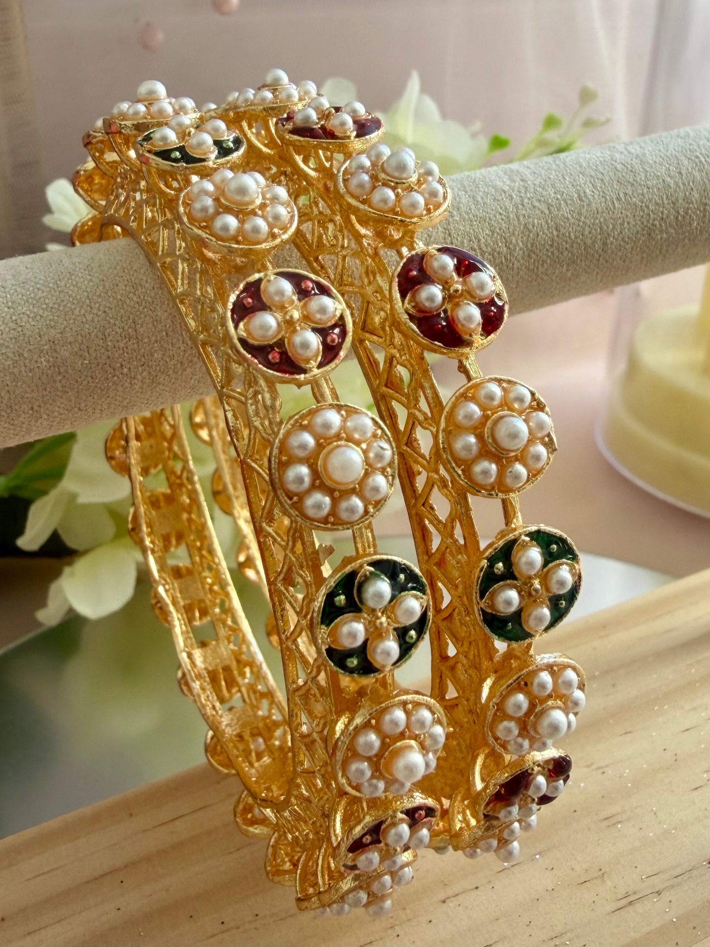 Jadaau Gold Karas