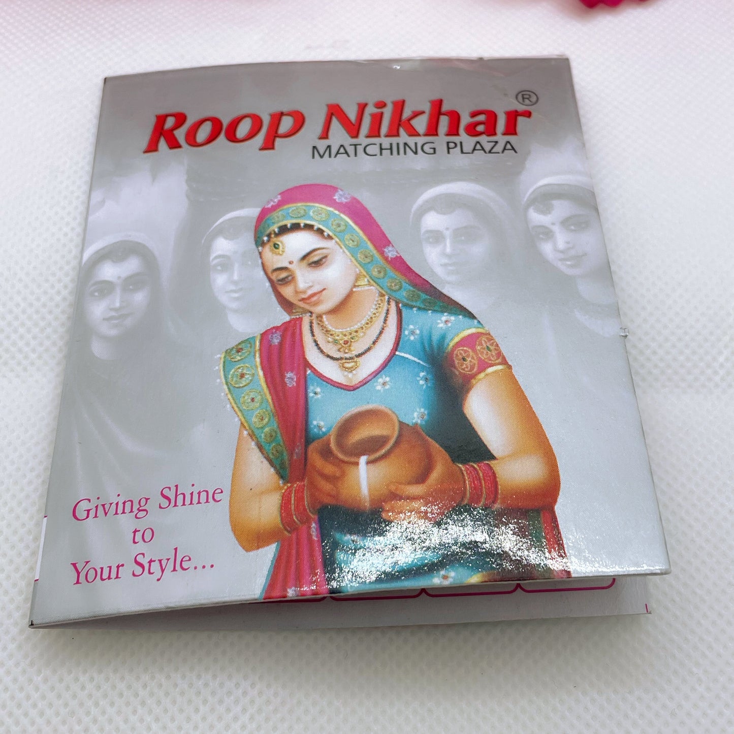 Round Plain Border Bindi Pack- Size Small