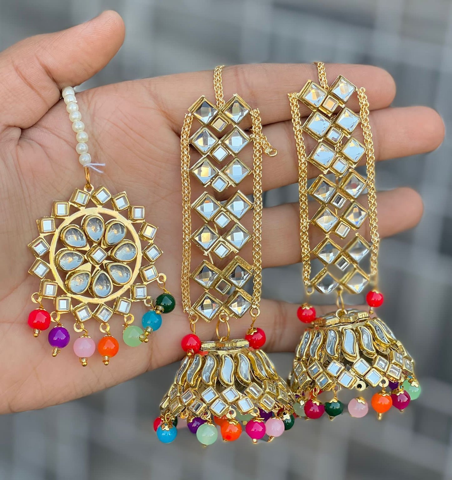 Kundan Maang Tikka & Earings Set- Multicoloured