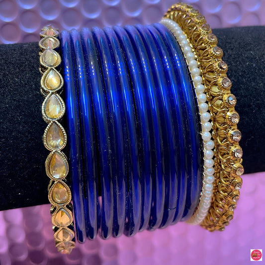 Kundan Pearl Glass Bangles Set