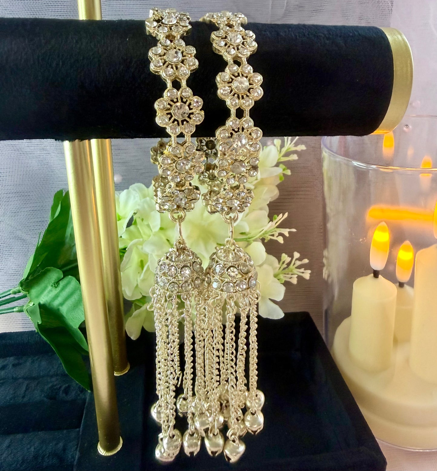 Kundan Gold Flower Hanging Metal Karas- Sound Effect Ghungroo.