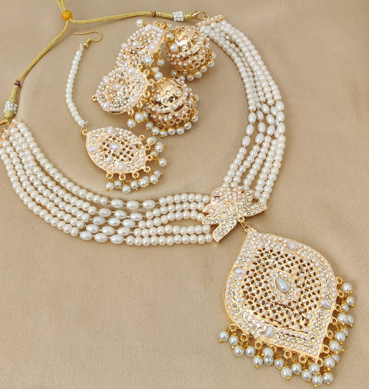 Pearl Jadau Choker, Earings & Maang Tikka Set
