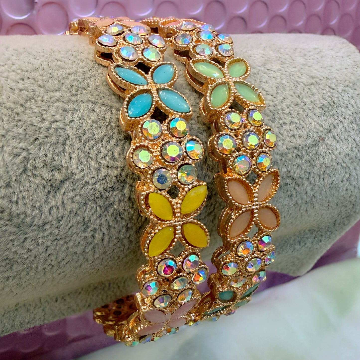 Multicoloured Flower Metal Karas