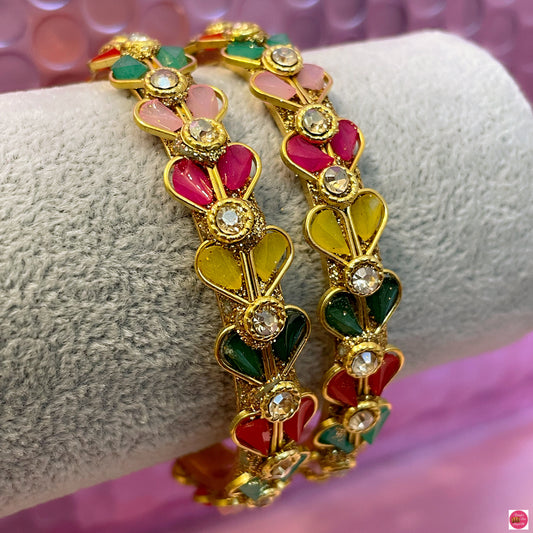 Multicoloured Metal Karas