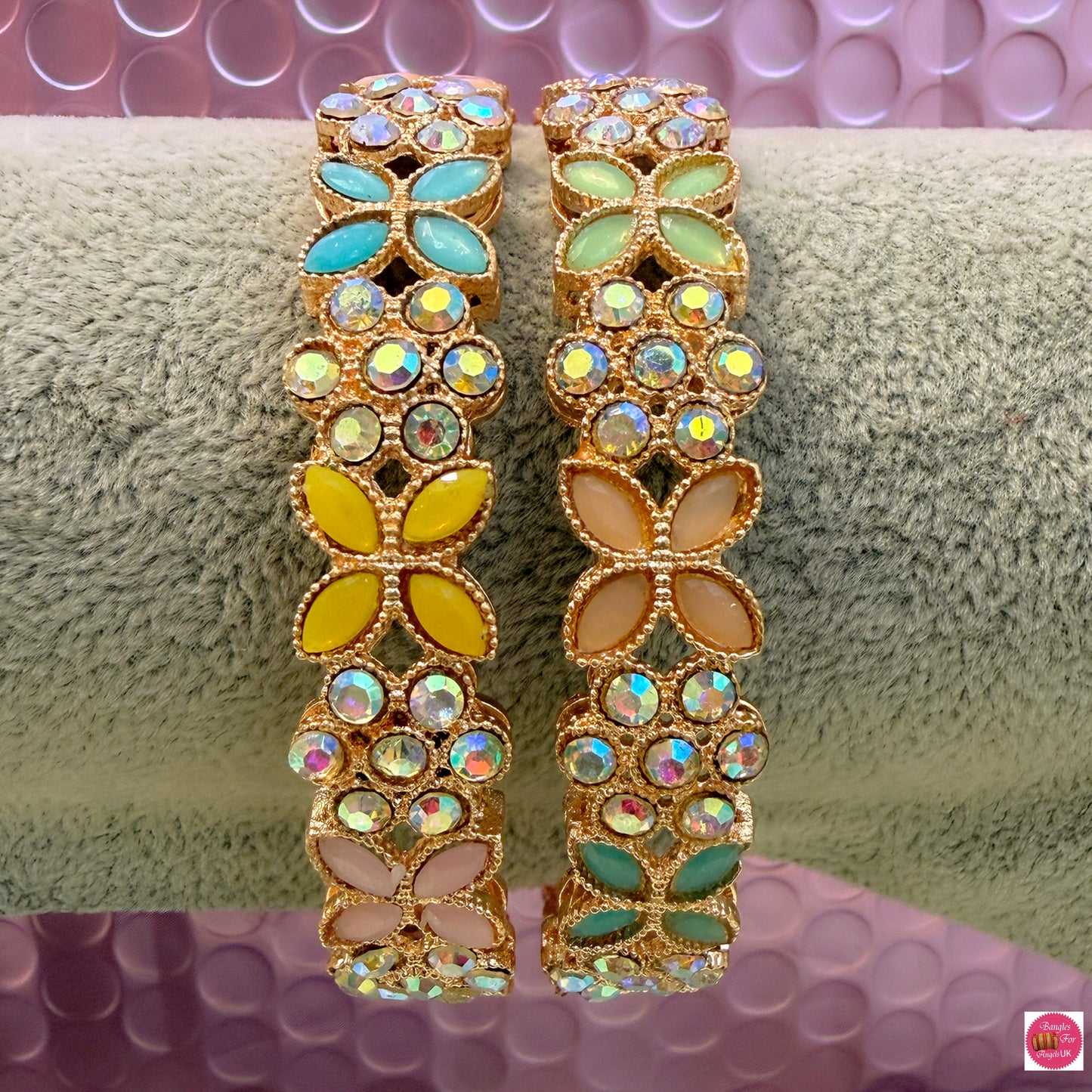 Multicoloured Flower Metal Karas