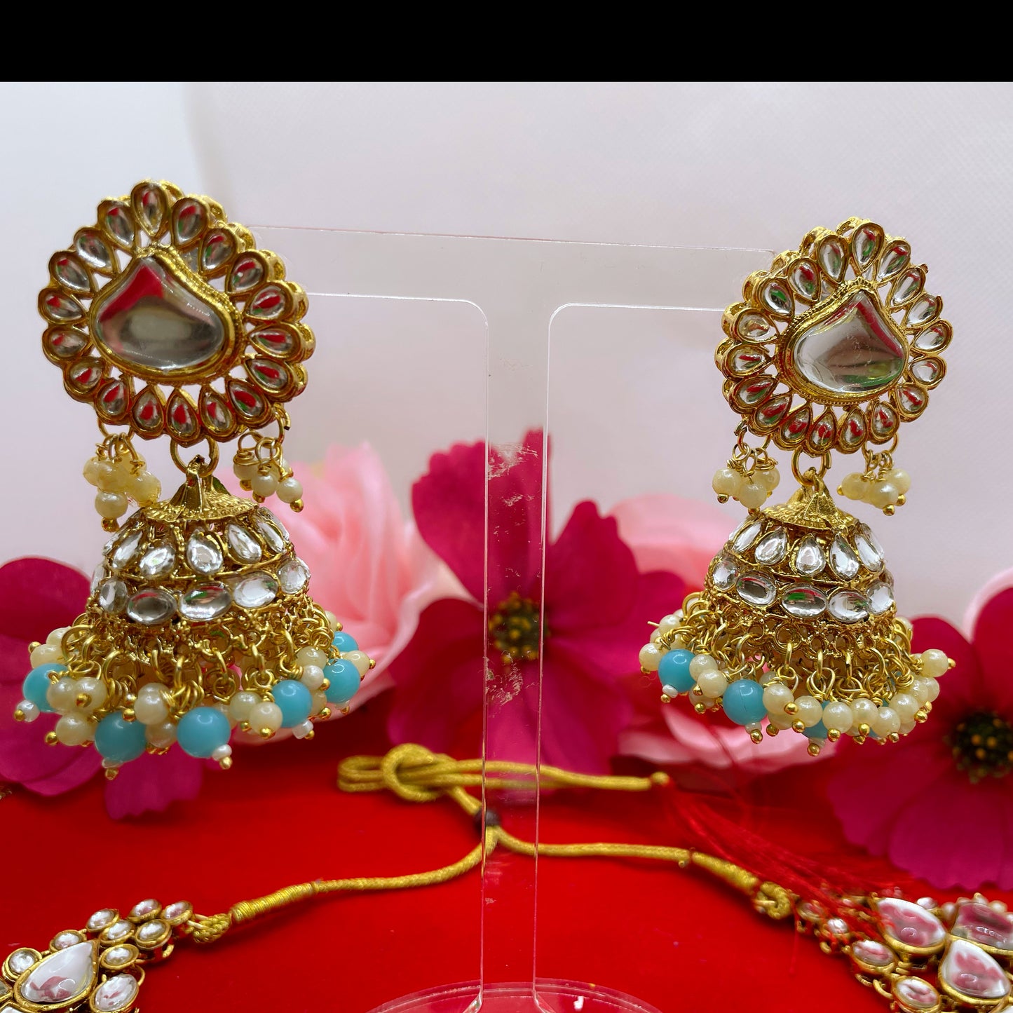 Kundan Pearl Necklace, Earings & Maang Tikka Set- Aqua/Sky Blue