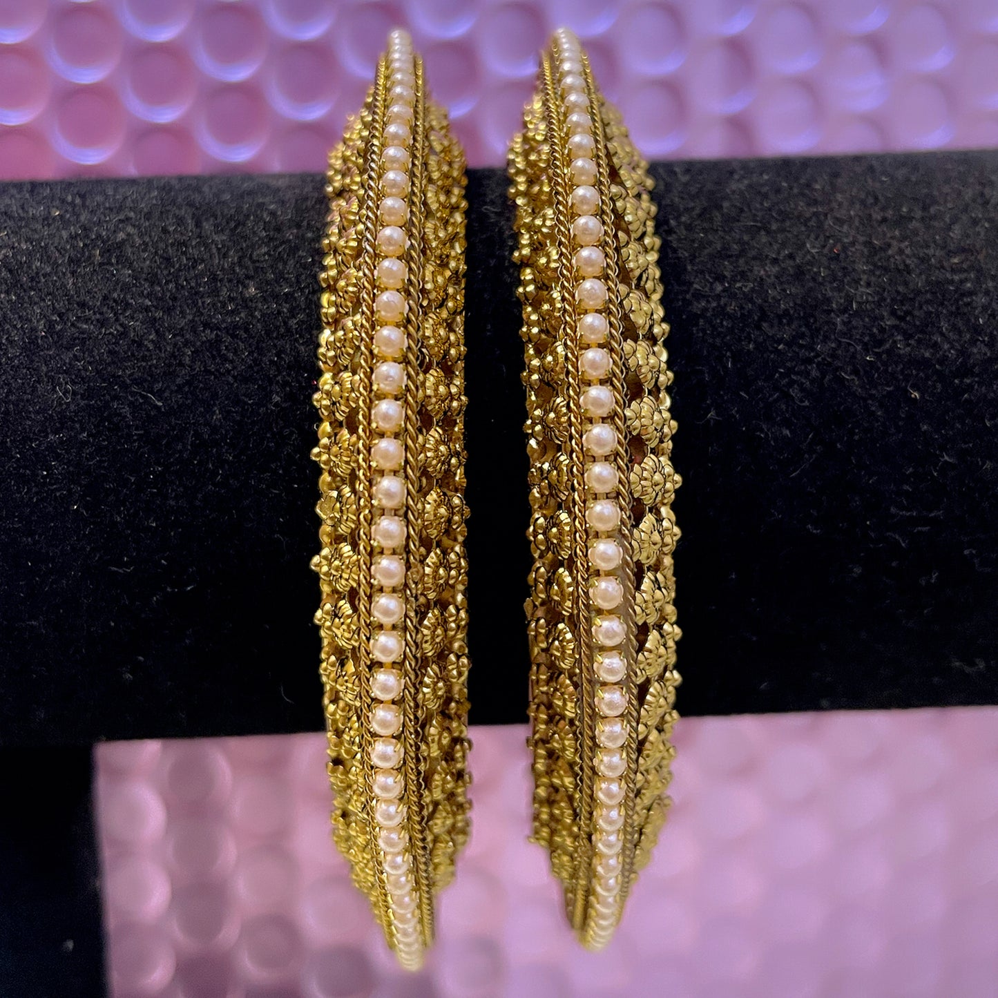 Antique Gold Pearl Karas