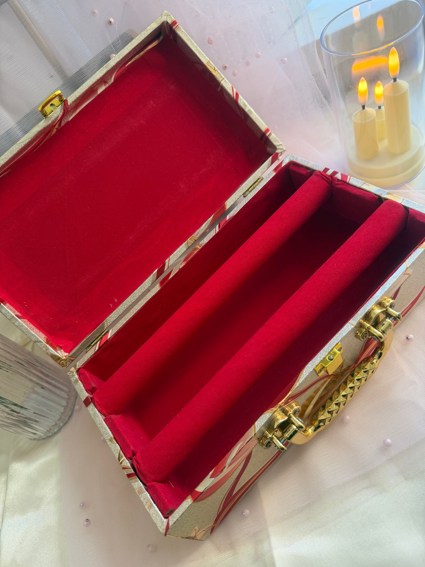 Red Bangles Box- 2 rods