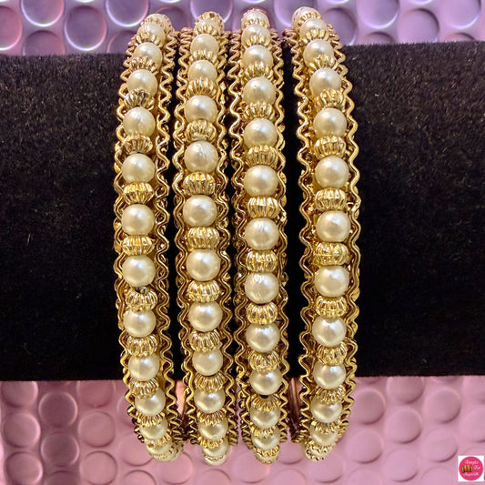 Gold Pearl Metal Karas