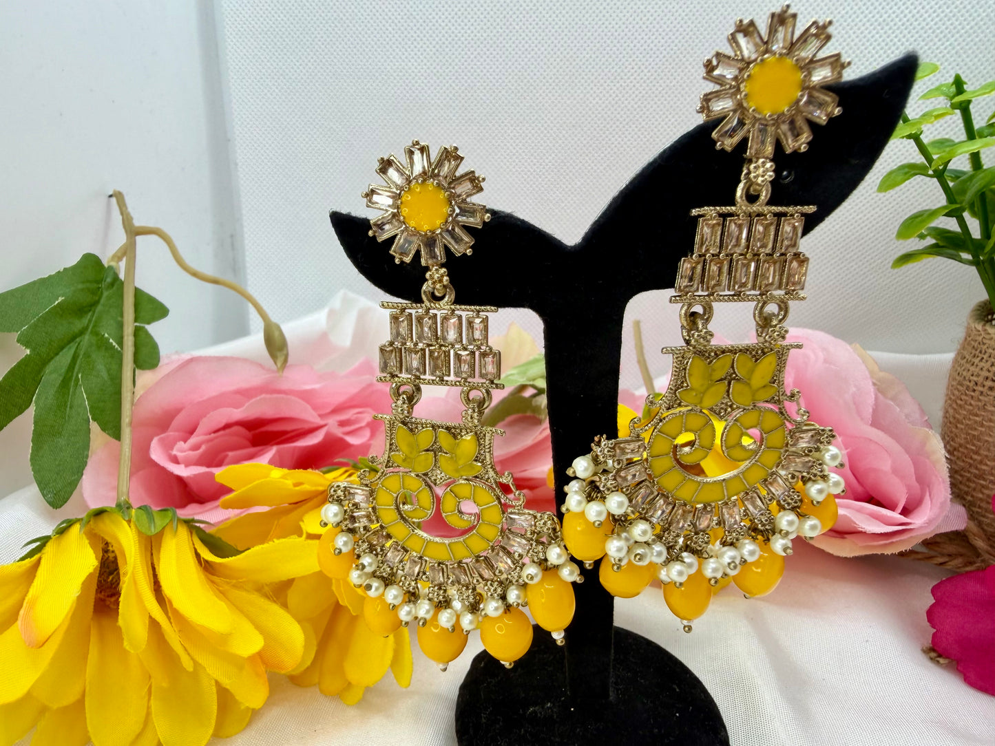 Kundan Yellow Earings