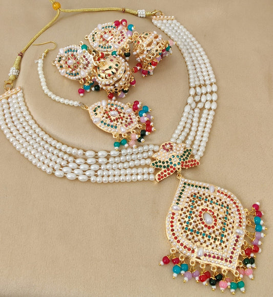 Multicoloured Jadau Choker, Earings & Maang Tikka Set