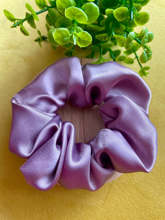 Mauve Scrunchie