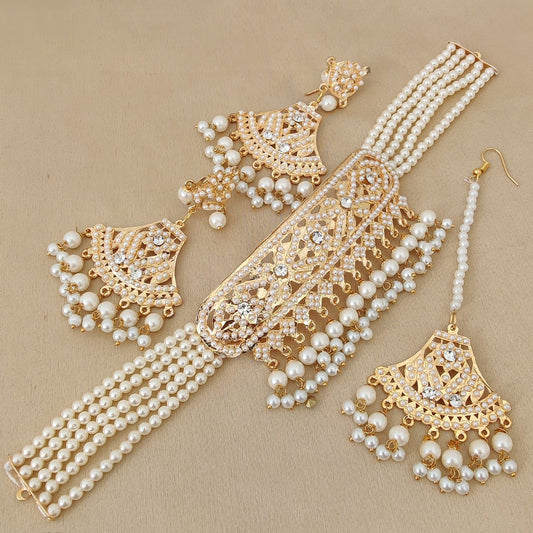 Pearl Jadau Choker, Earings & Maang Tikka Set