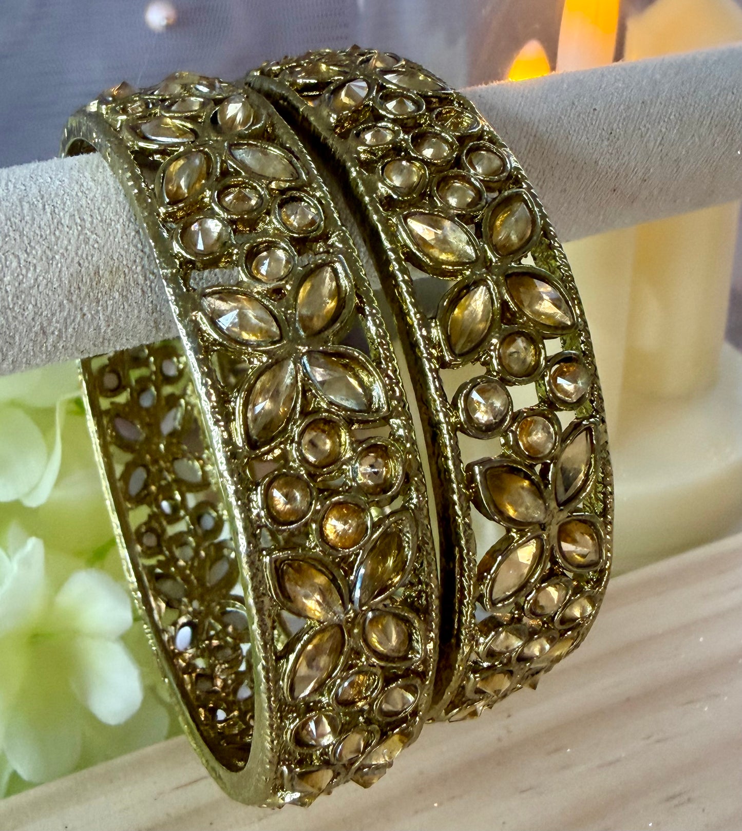 Kundan Flower Metal Karas