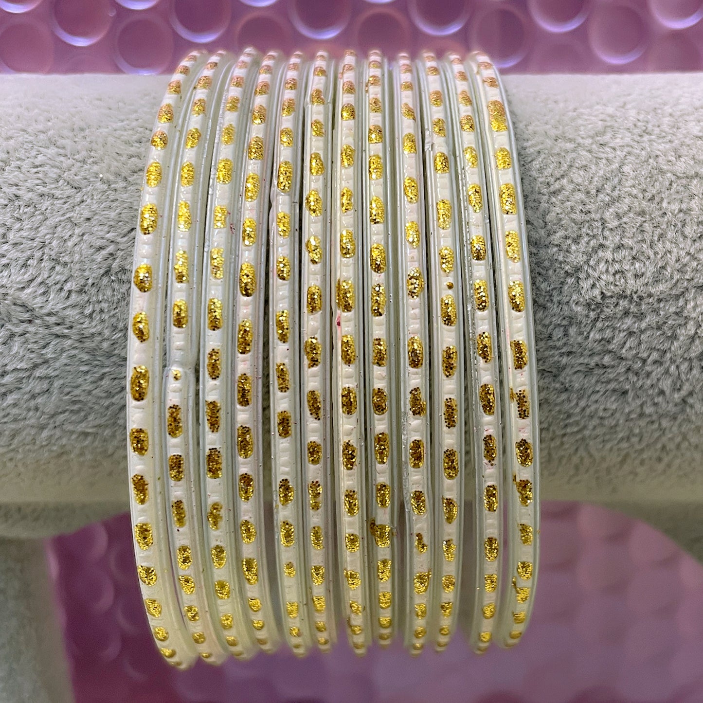 Glass Bangles in various colours: Size 2.10