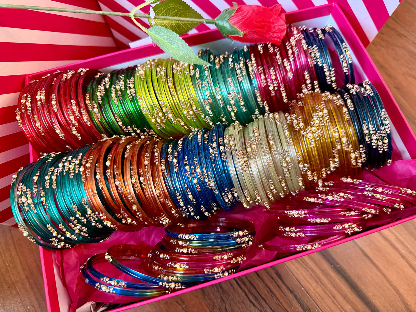 Pearl Glass Bangles Gift Box in assorted colours- Size 2.6/2.8