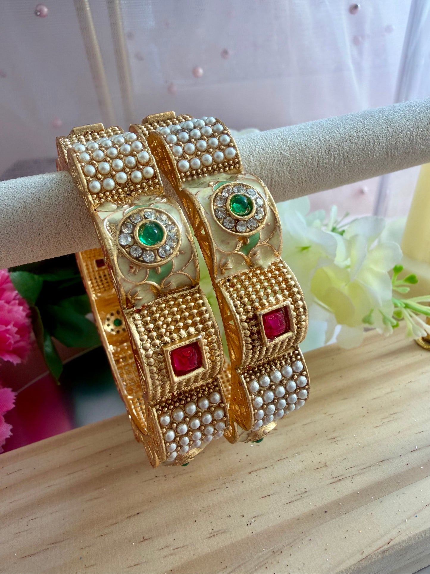 Jadaau Kundan Gold Karas
