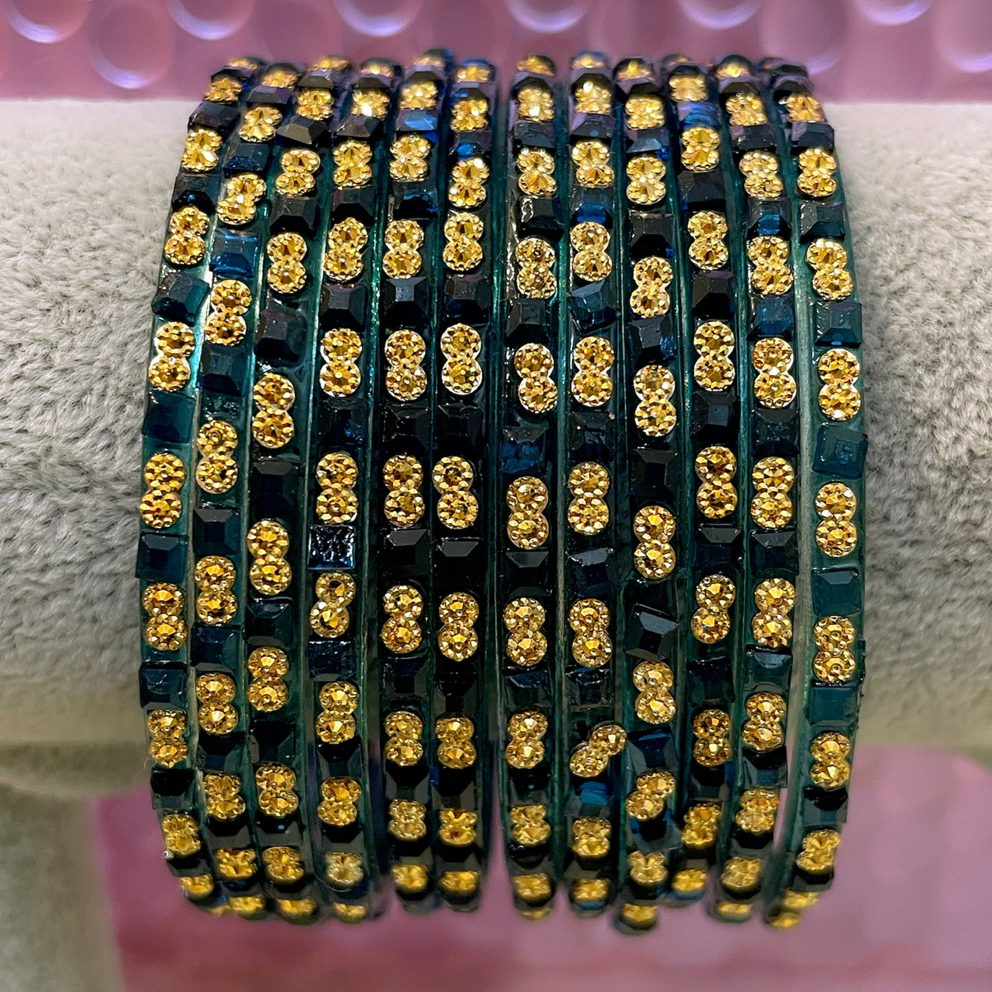 Teal Stone Glass Bangles Set