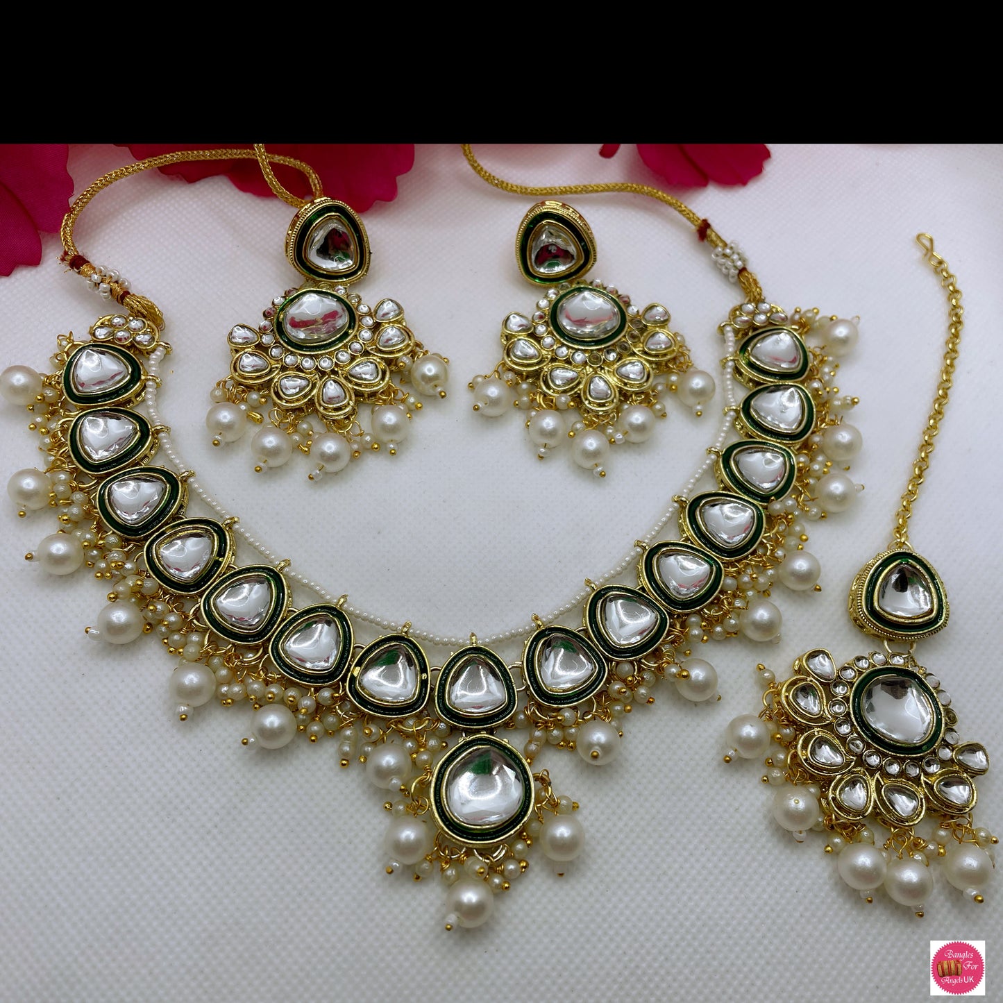 Kundan Pearl Necklace, Earings & Maang Tikka Set- White