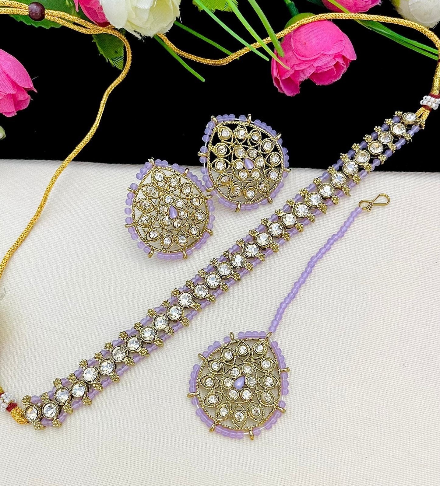 Kundan Choker, Earings & Maang Tikka Set- Lilac/Lavender