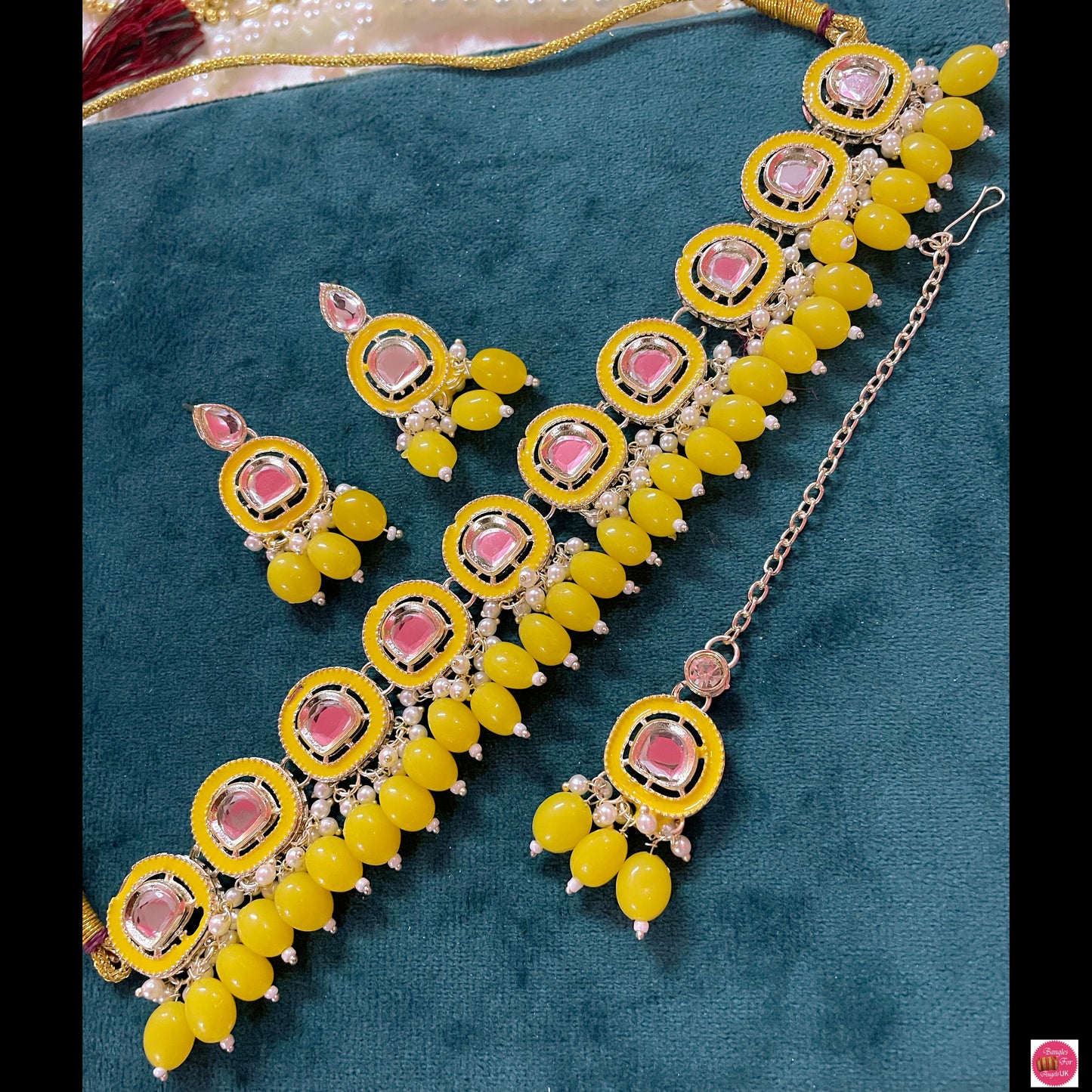 Kundan Pearl Choker, Earings & Maang Tikka Set- Yellow