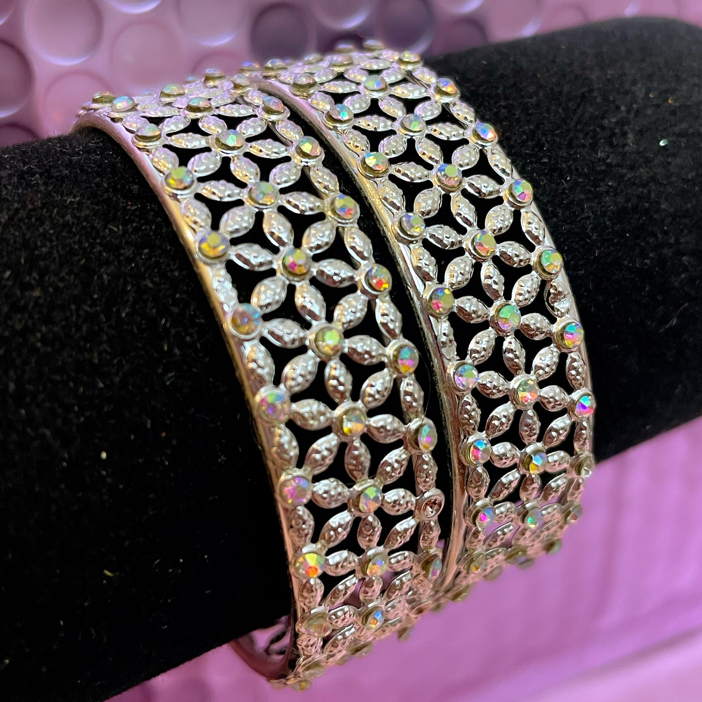 Silver Metal Karas- Size 2.2