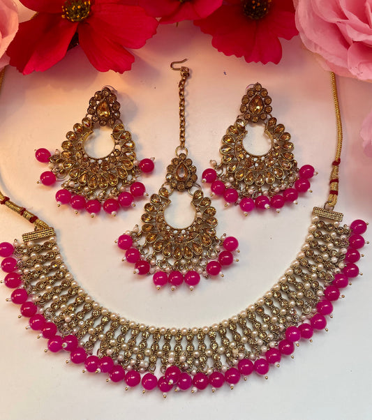 Kundan/Polki Necklace, Earings & Maang Tikka Set- Hot Pink