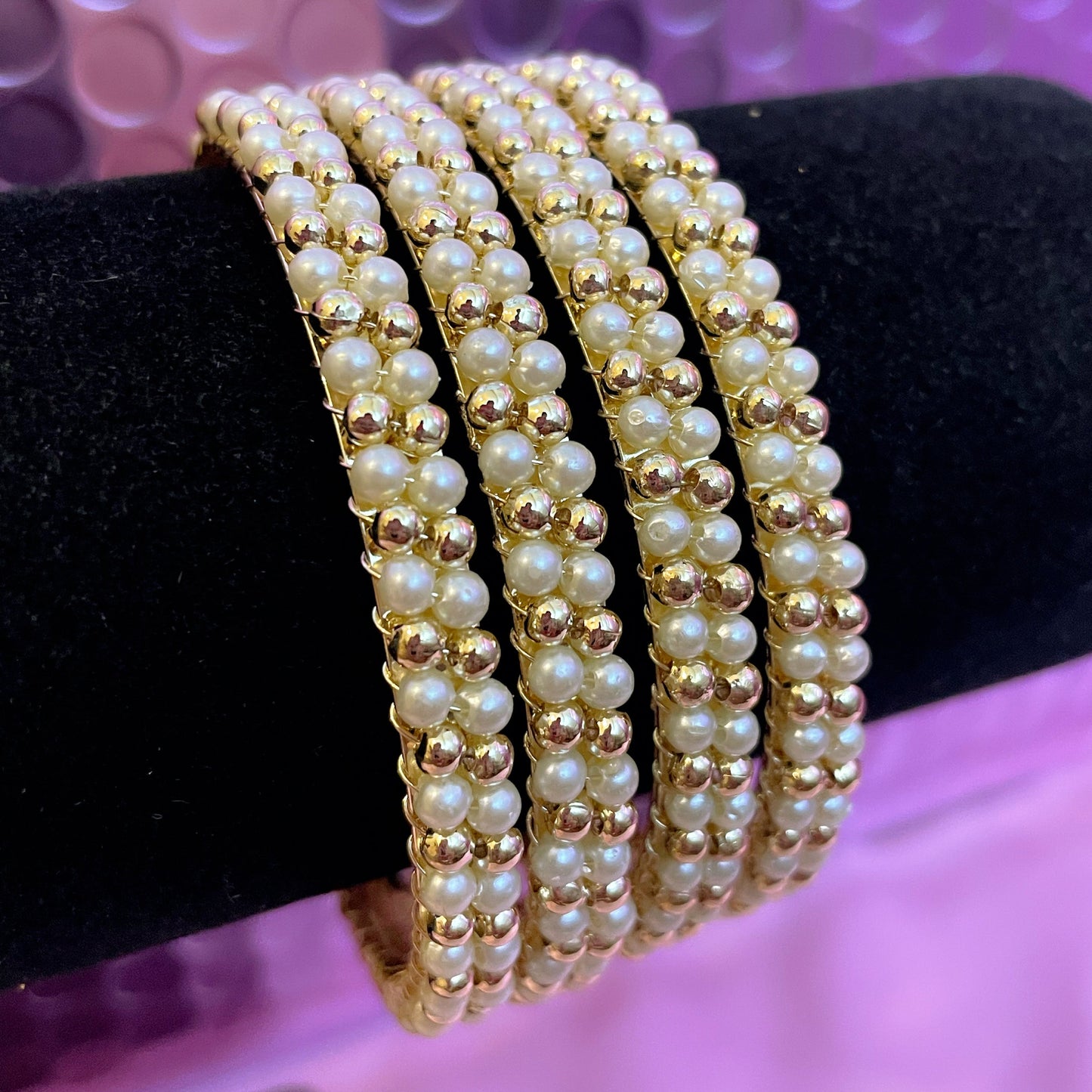 White Pearl Metal Karas- Size 2.2