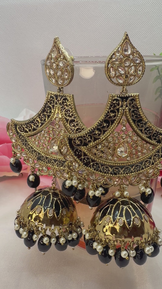 Kundan Black Earings