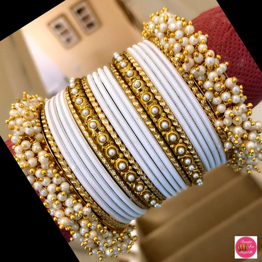 Pearl Bangle Set - White