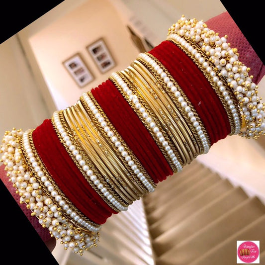 Pearl Velvet/Metal Bangle Set- Red