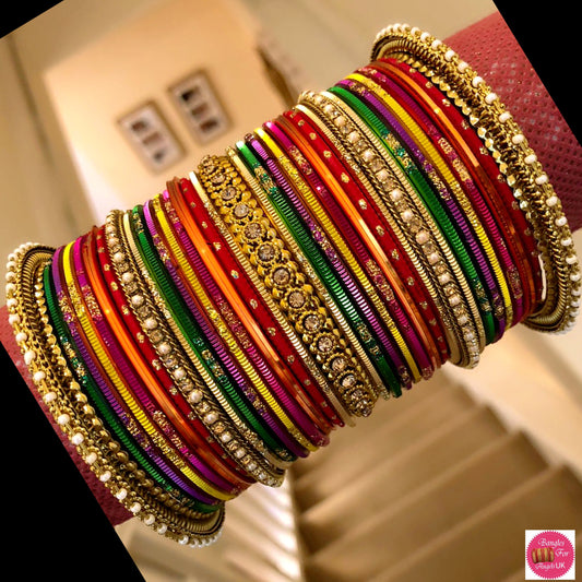 Multicoloured Bangle Set