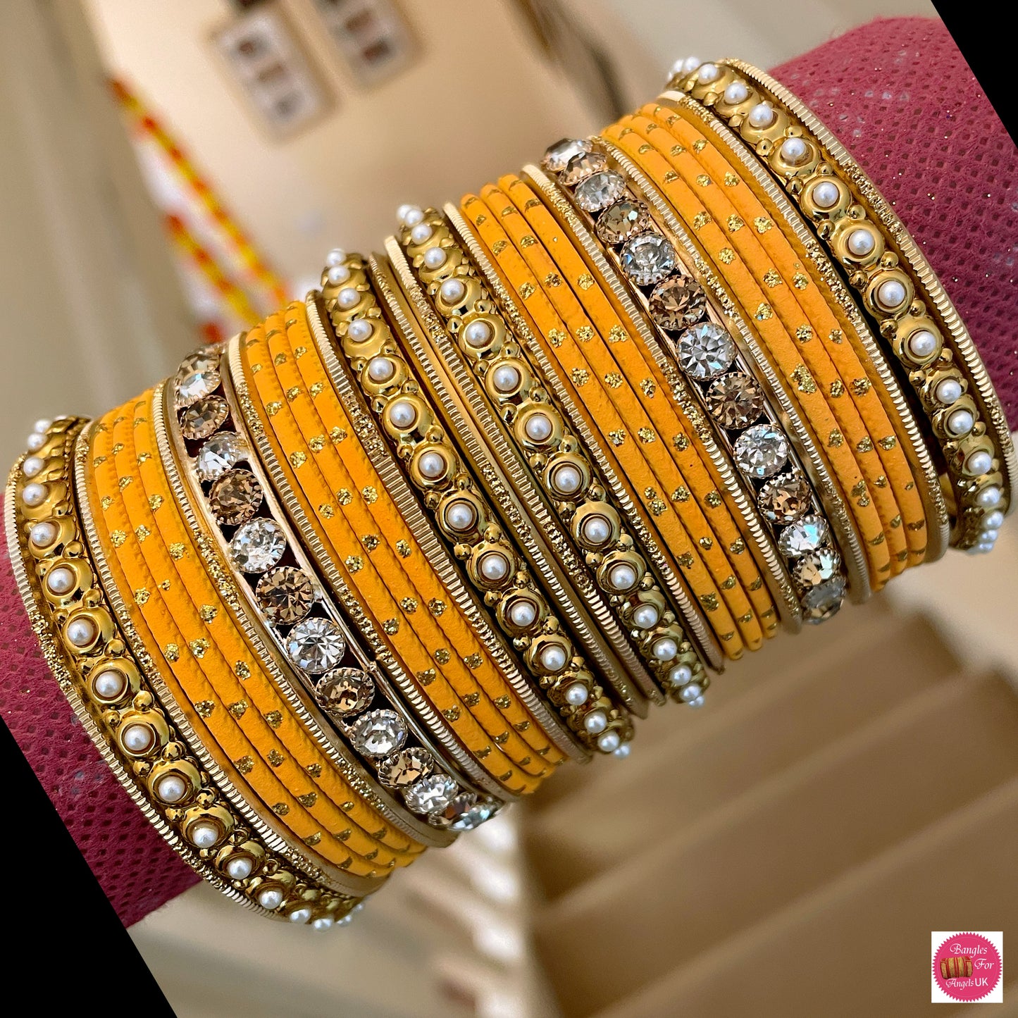 Zirconia Pearl Metal Bangle Set - Yellow