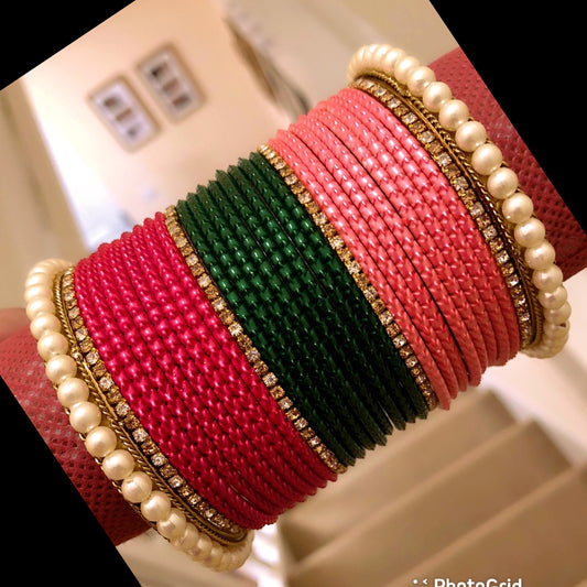 Multicoloured Metal/Pearl Bangle Set
