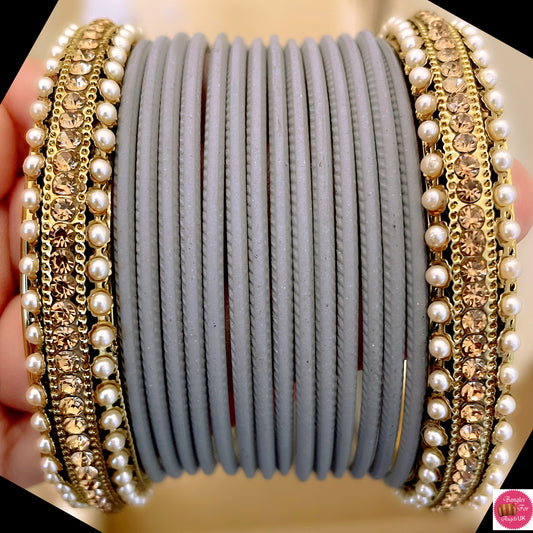 Pearl Metal Bangle Set - Grey