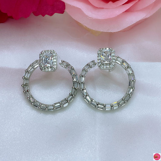 Lily American Diamond Earings- White