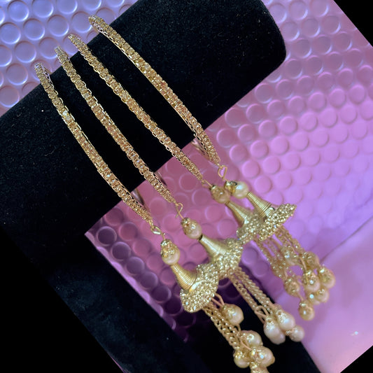 Gold Zirconia Pearl Hanging Metal Bangles