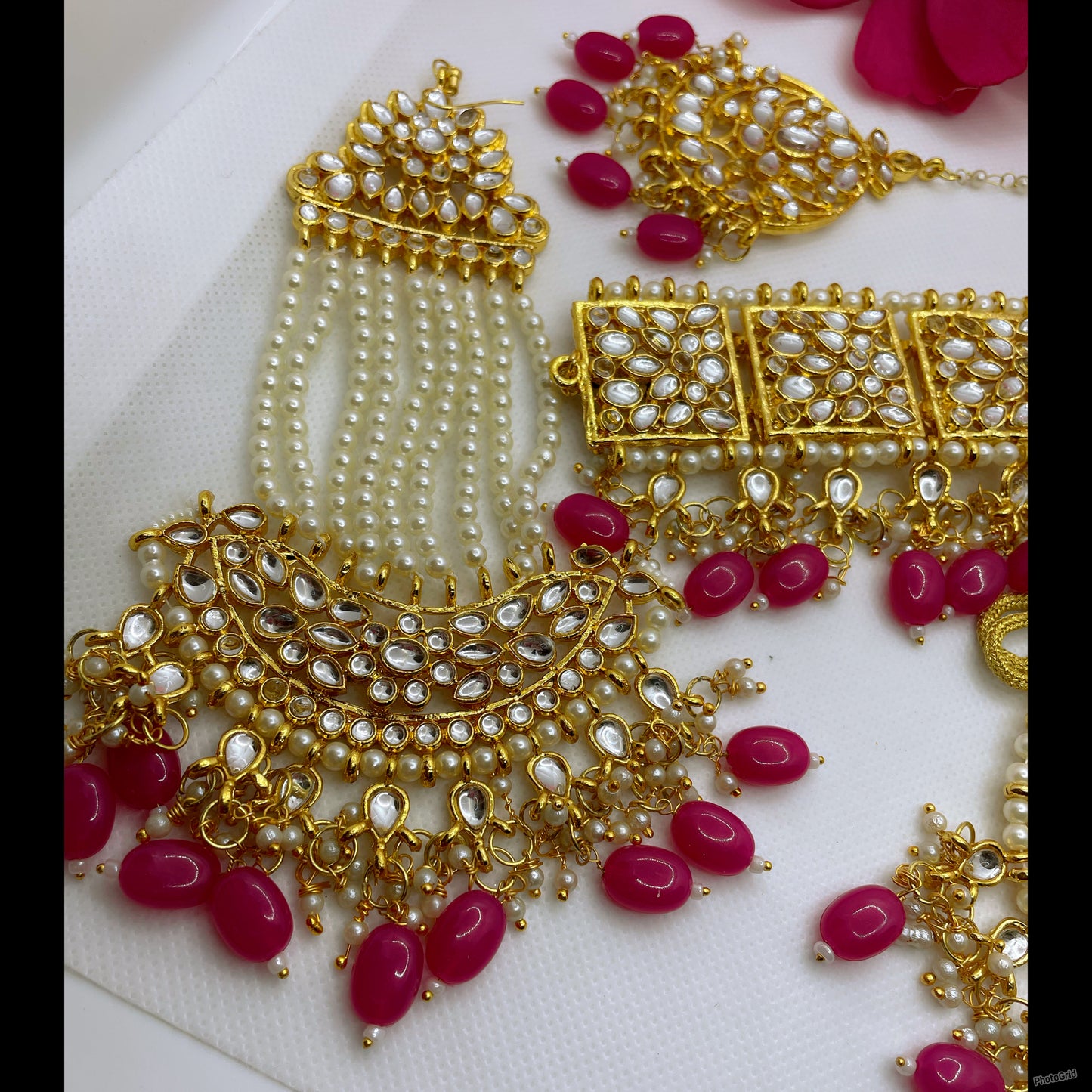 Kundan Choker/Necklace Earings Maang Tikka Paasha Set- Hot Pink