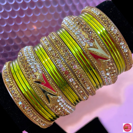 Mehendi Green Bangle Set