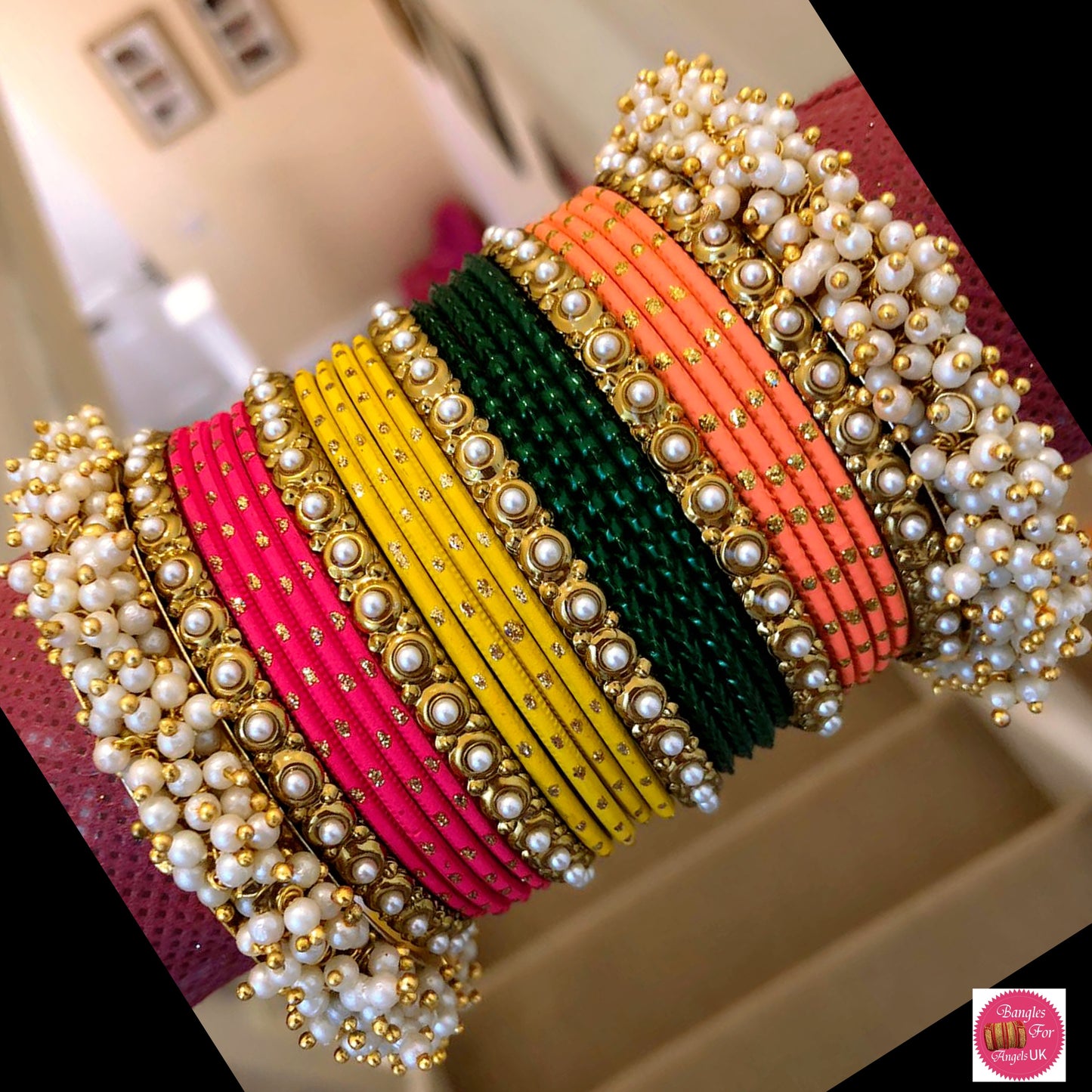 Pearl Multicoloured Metal Bangles Set